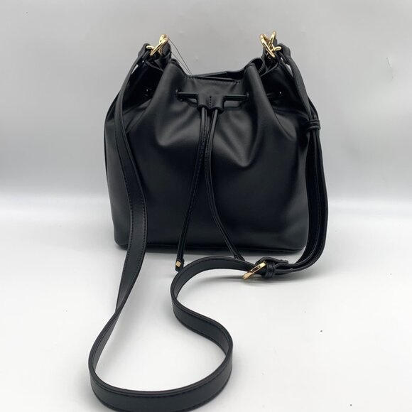 On 34th Black Whitney Bucket Convertible Crossbody  - NWT - Picture 10 of 11